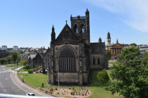 The Paisley Penthouse - Stunning Abbey View